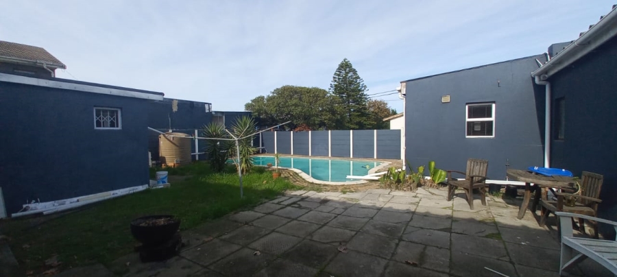 3 Bedroom Property for Sale in Wetton Western Cape